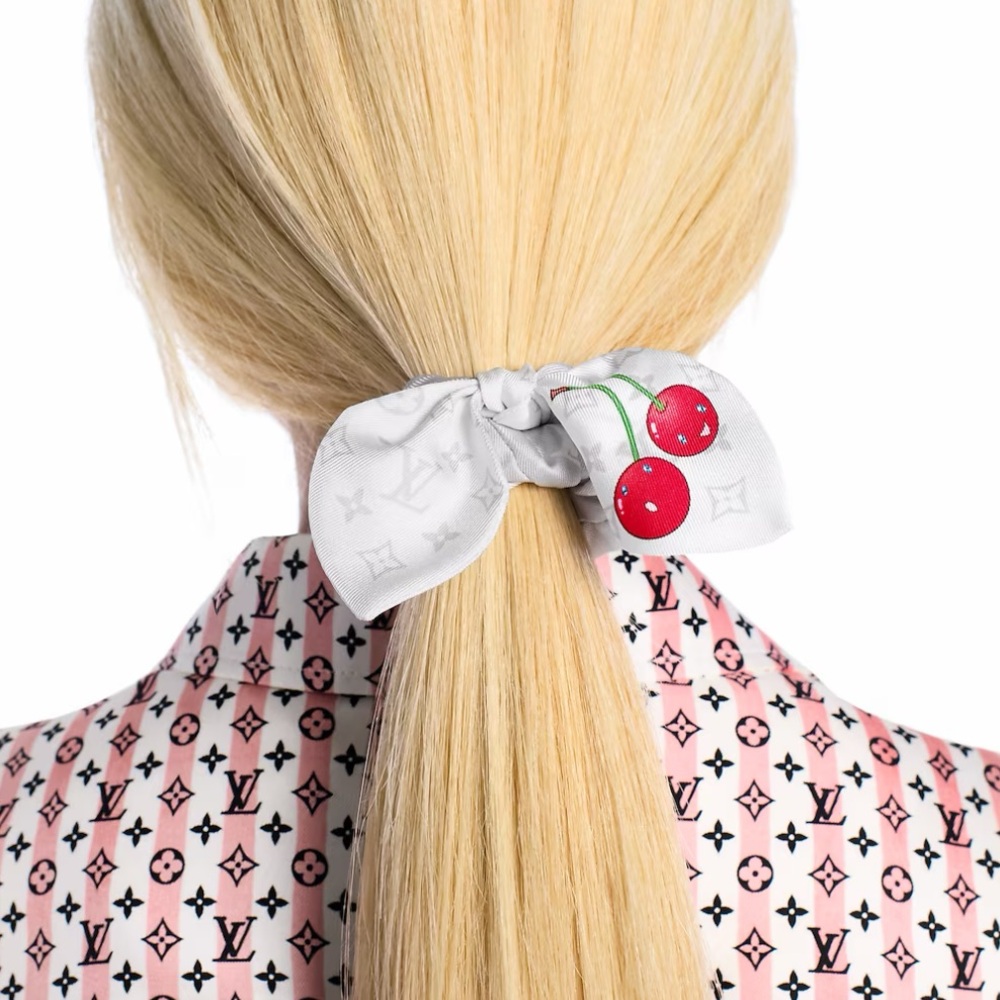 LV x TM Monogram Scrunchie - Picture 2 of 6